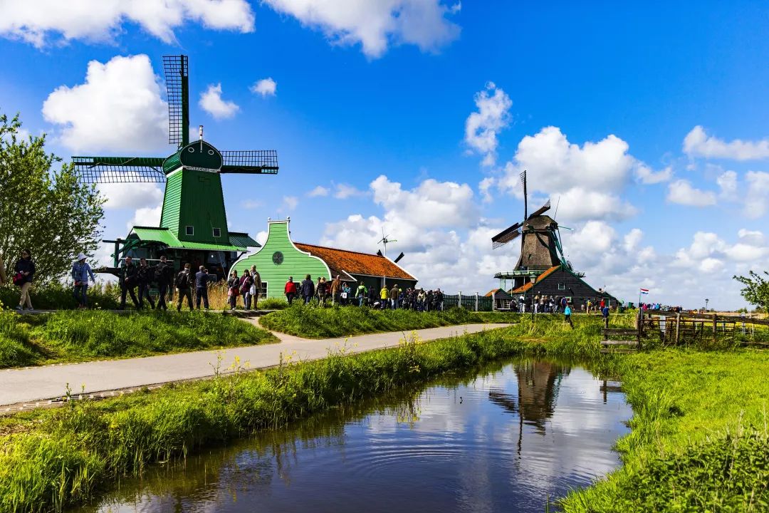 老梁观世界,老梁观世界图片