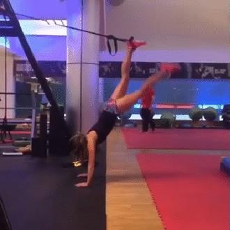 盘点一下足坛球星十大最美的老婆,精准评选国际足坛十大美娇妻