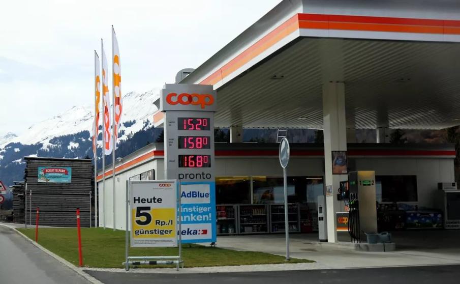 欧洲自驾游感受中国强大 (欧洲自驾游汽车)