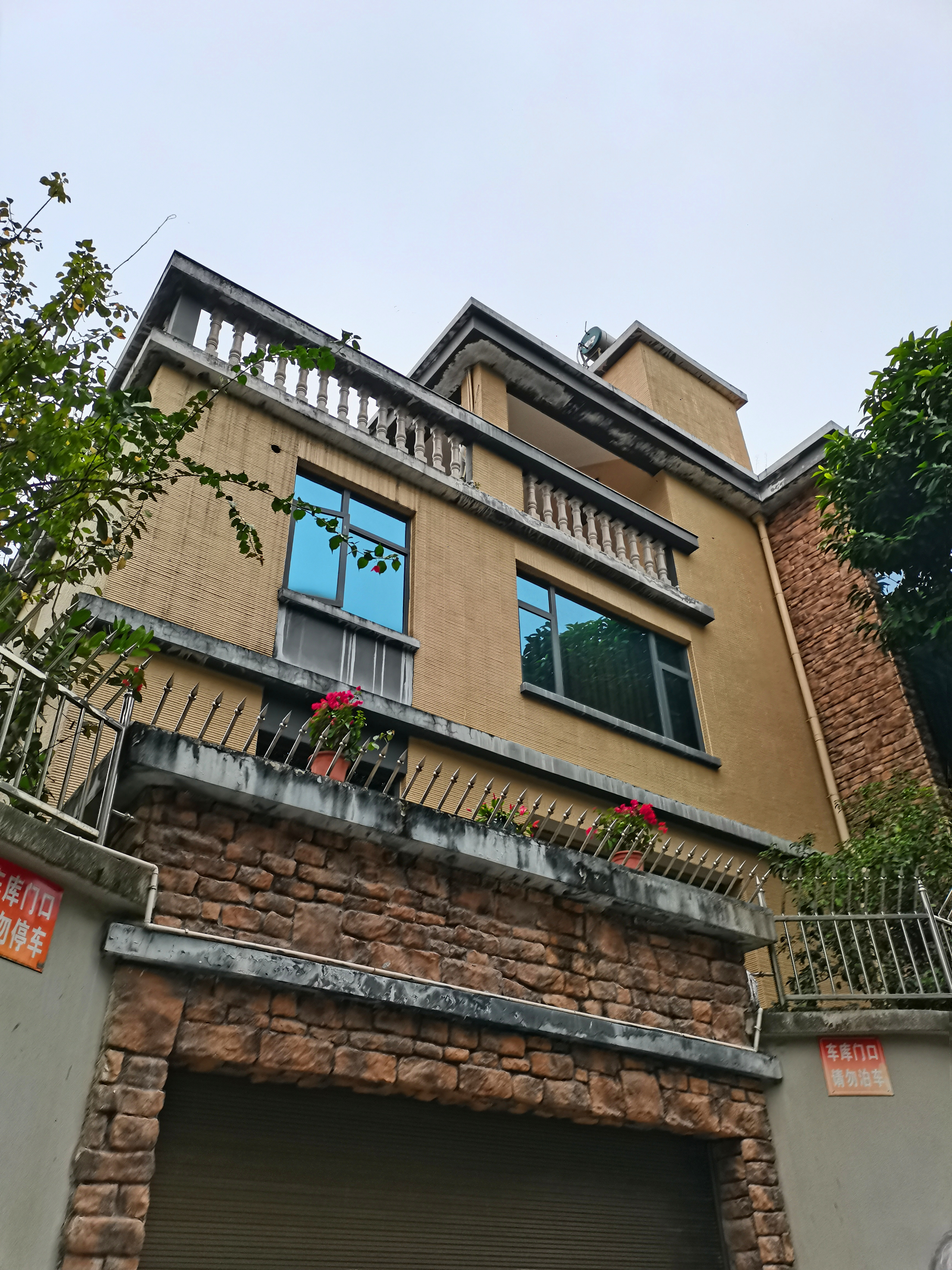 福州华侨新村怎么走,福州华侨新村美食