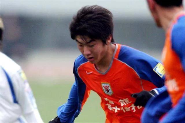 鲁能足校青训精英队招生条件,鲁能足校有前途的小球员