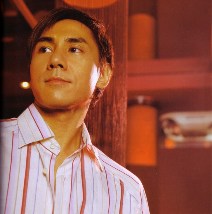 香江群音之书生无用•黄凯芹