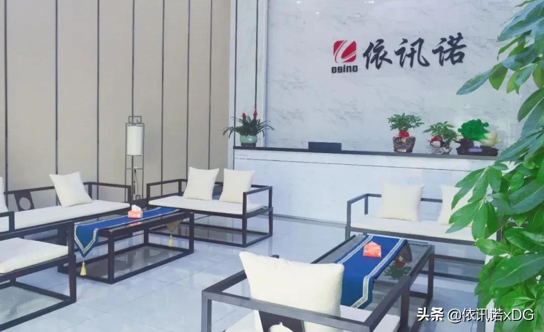 上善若水至柔至坚,上善若水从善如流的意思