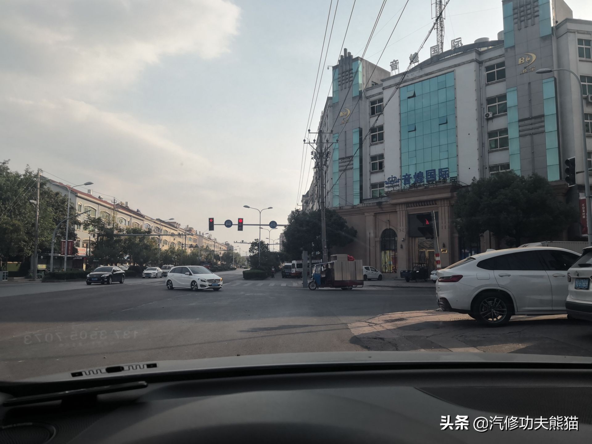 如何检测奥迪三代ea888是否烧机油,大众三代ea888发动机机油灯报警