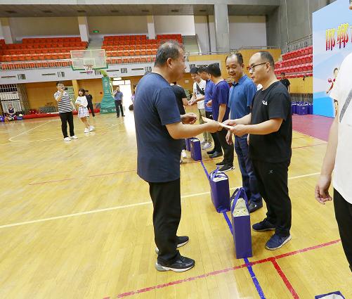 邯郸市直机关乒乓球赛,邯郸举办青少年乒乓球比赛