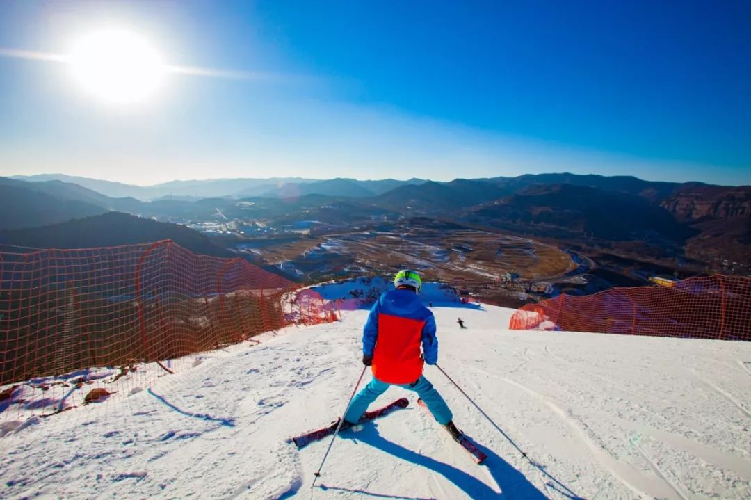 薛家寨照金国际滑雪场,热雪奇迹滑雪场高级道