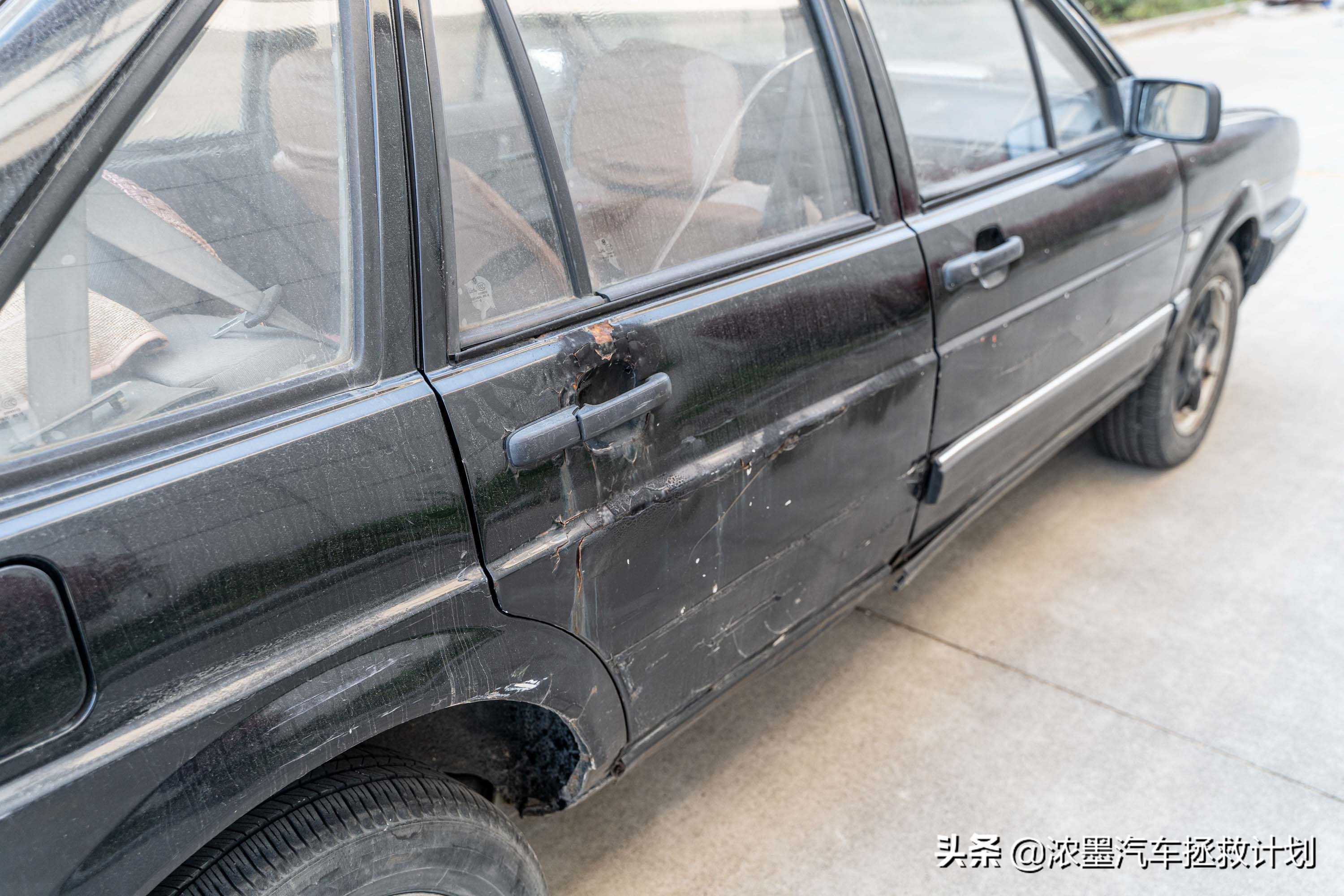 「妙手生花」重建一台战损级桑塔纳，带给它历经千般后的华丽重生