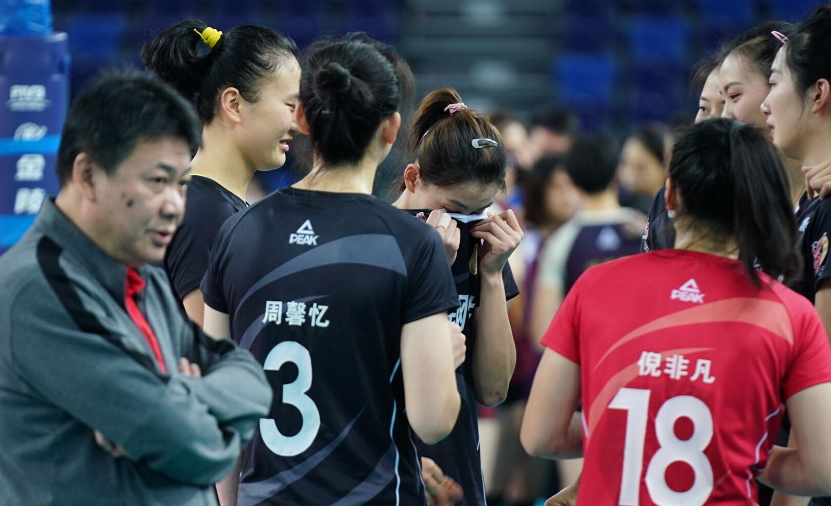 刁琳宇受伤导致排超总决赛一波三折,网上铺天盖地指责李盈莹