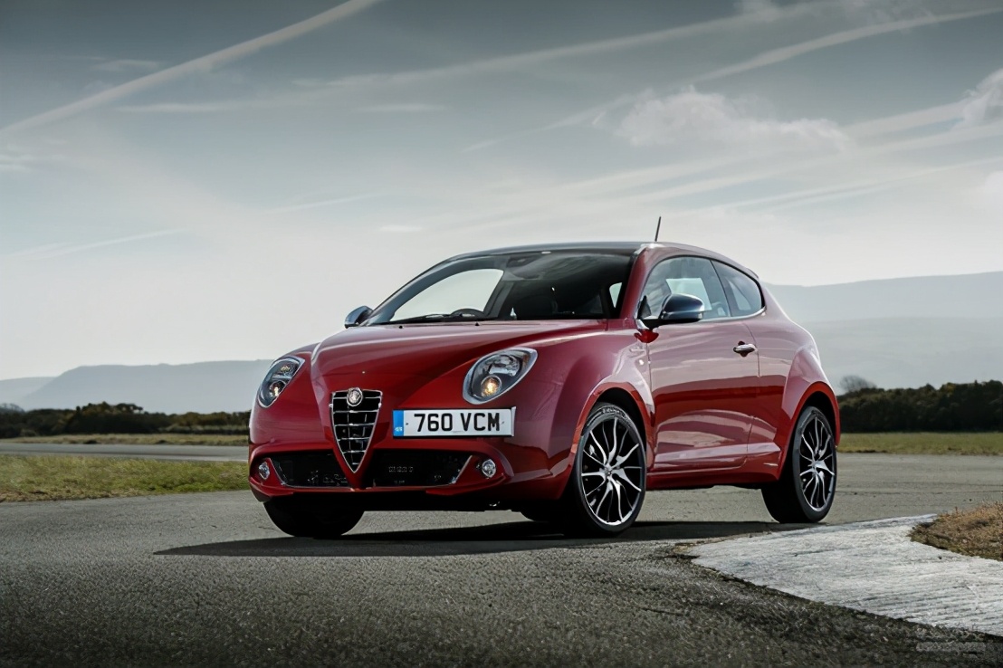 阿尔法罗密欧alfaromeo1900,阿尔法罗密欧stelvio历代车型