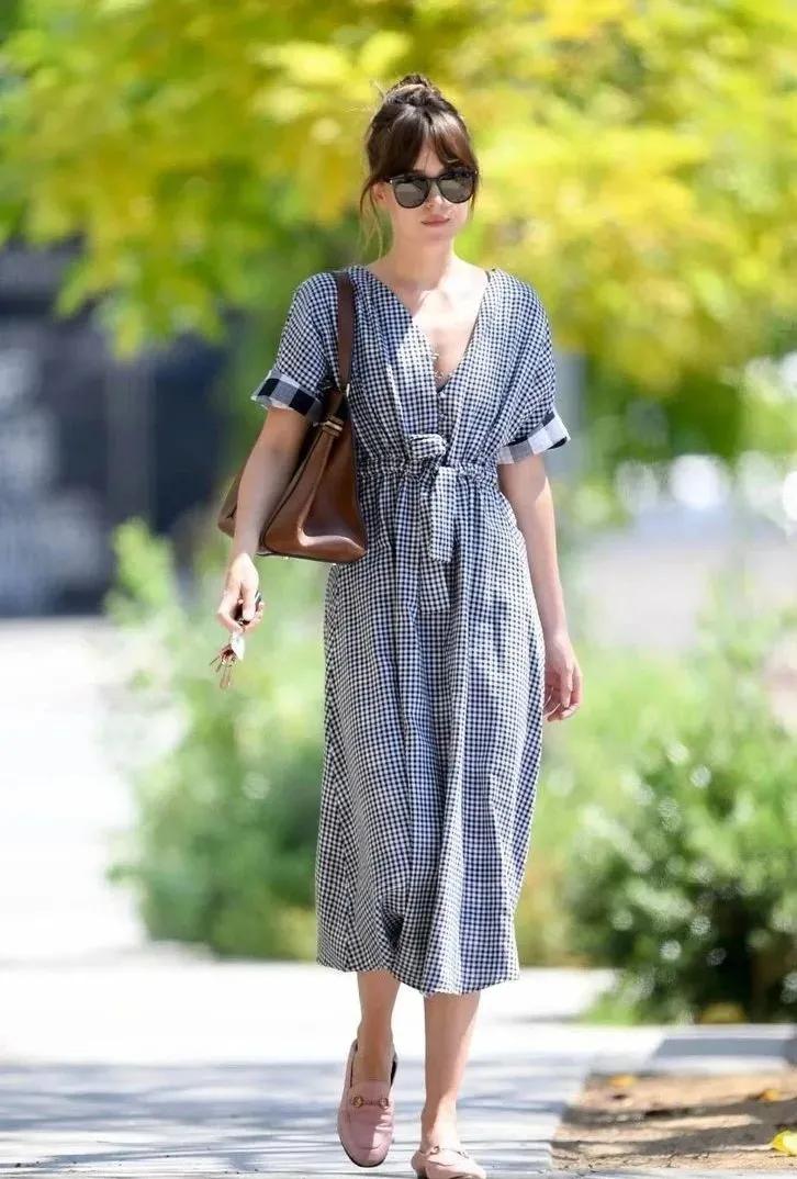 达妹的衣服,达妹节目