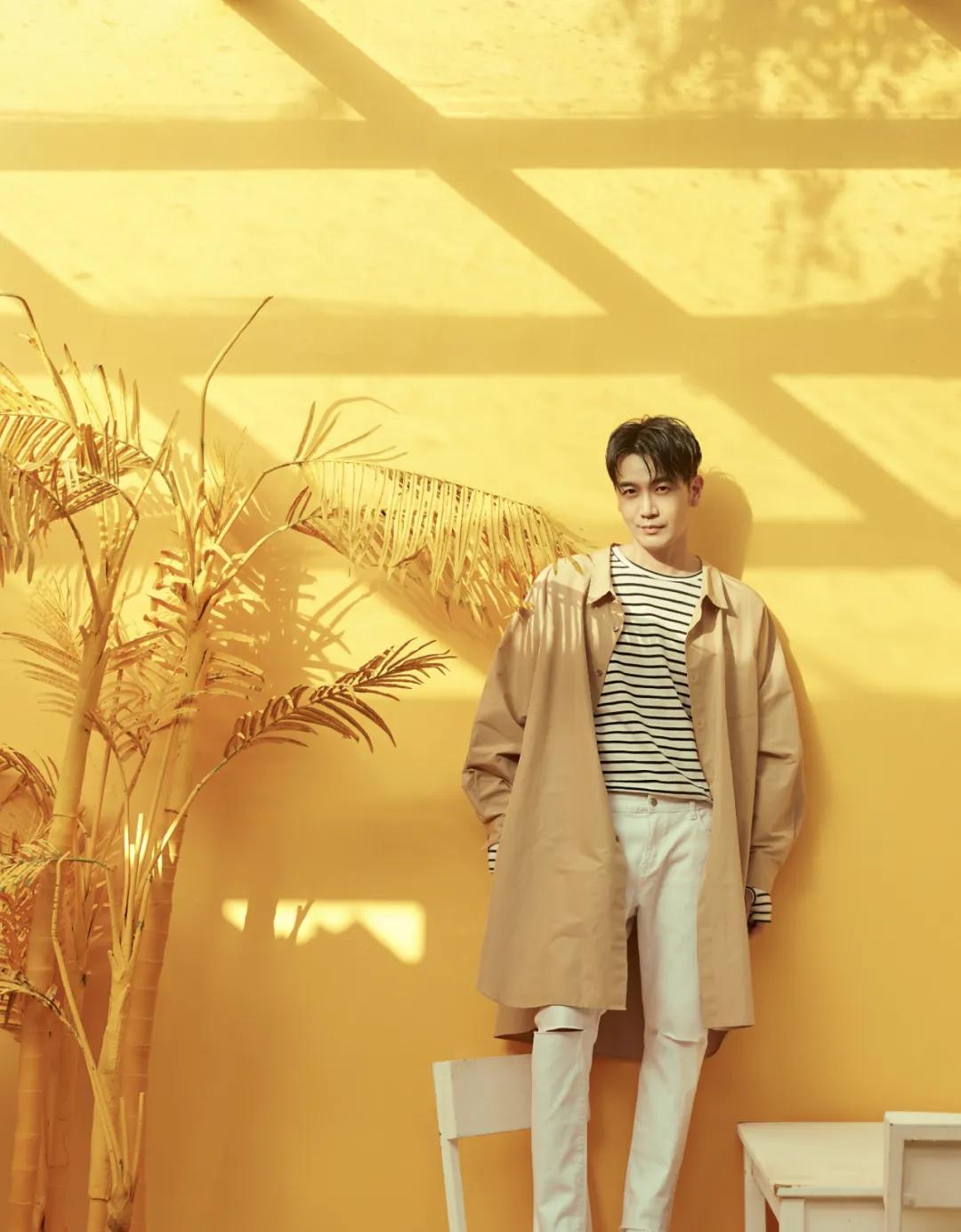 被称为香港第一帅哥,香港最隐藏富豪