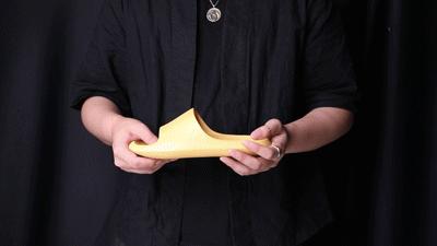 跟椰子拖鞋一样脚感,踩屎感椰子拖鞋穿搭