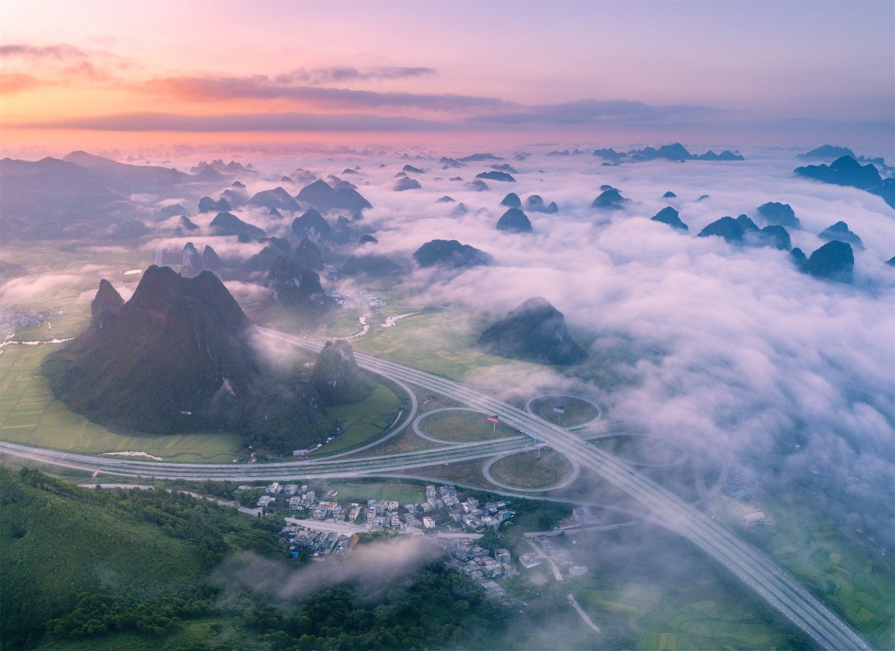 中国南方的喀斯特有多美,中国三大喀斯特地貌图片