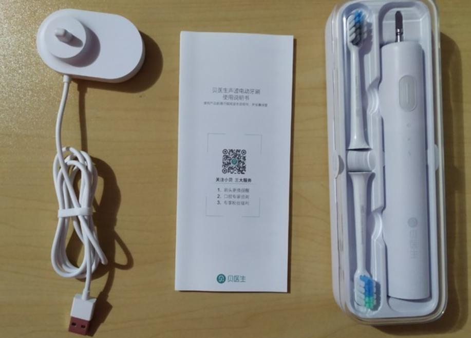 送女友什么礼物好,第一次跟女孩子见面送什么礼物好