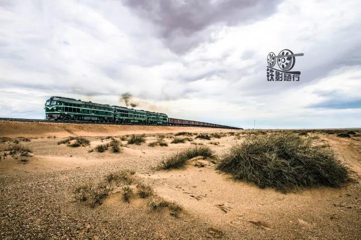 铁影|大漠铁魂——嘉策铁路运转记