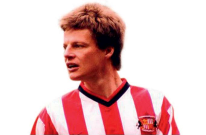 足球合同中的特殊条款,足球球员合同条款是什么