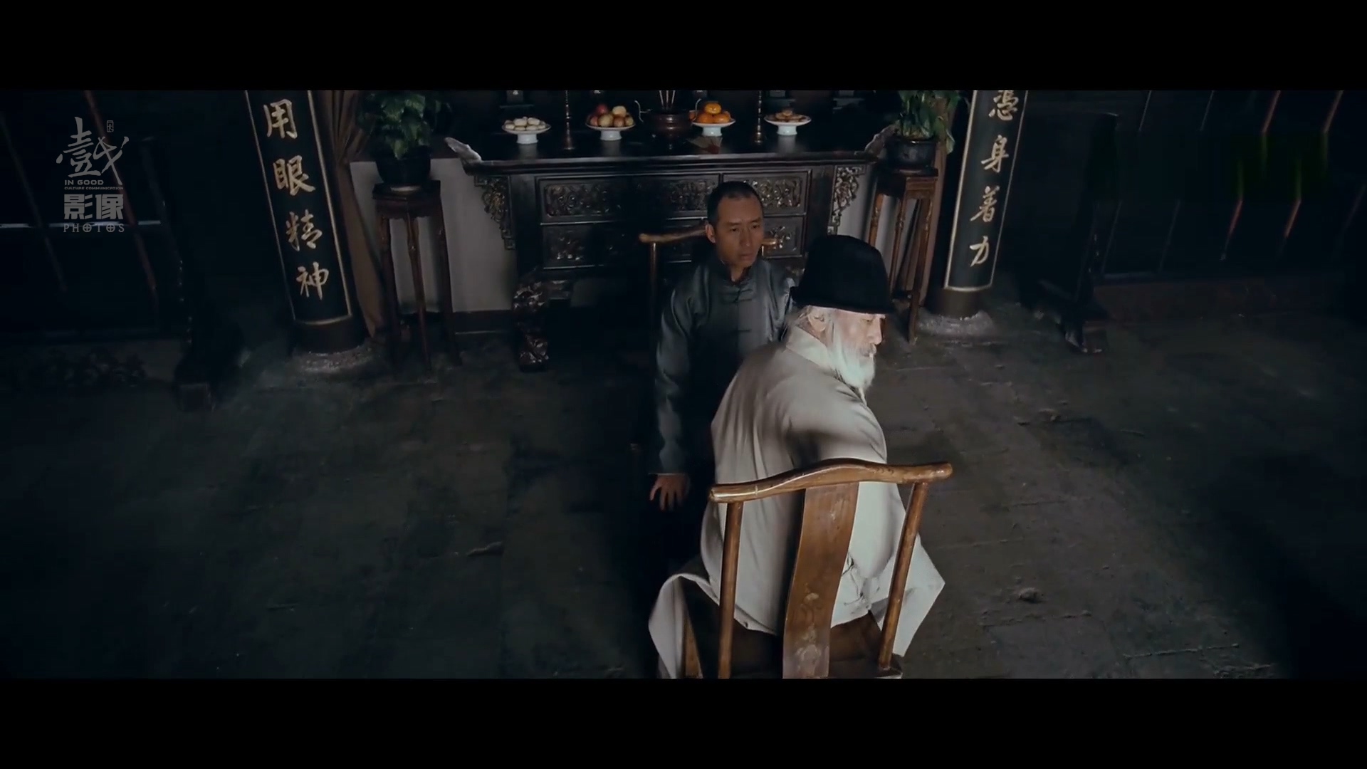 少年目睹姐姐被*暴强**深度抑郁,成为绝世高手却终究敌不过时代