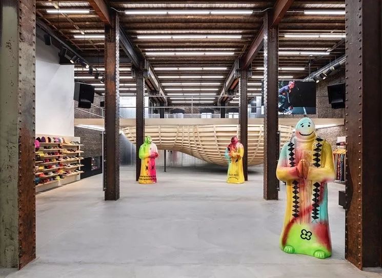 限定疯抢、潮人云集，Supreme新店为什么就选了旧金山