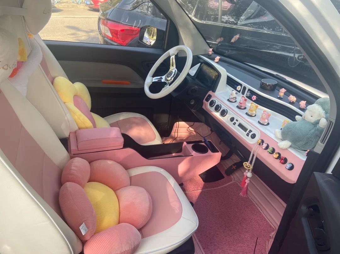 3.88万的宏光miniev为什么要加价,3.88万的宏光miniev几种颜色