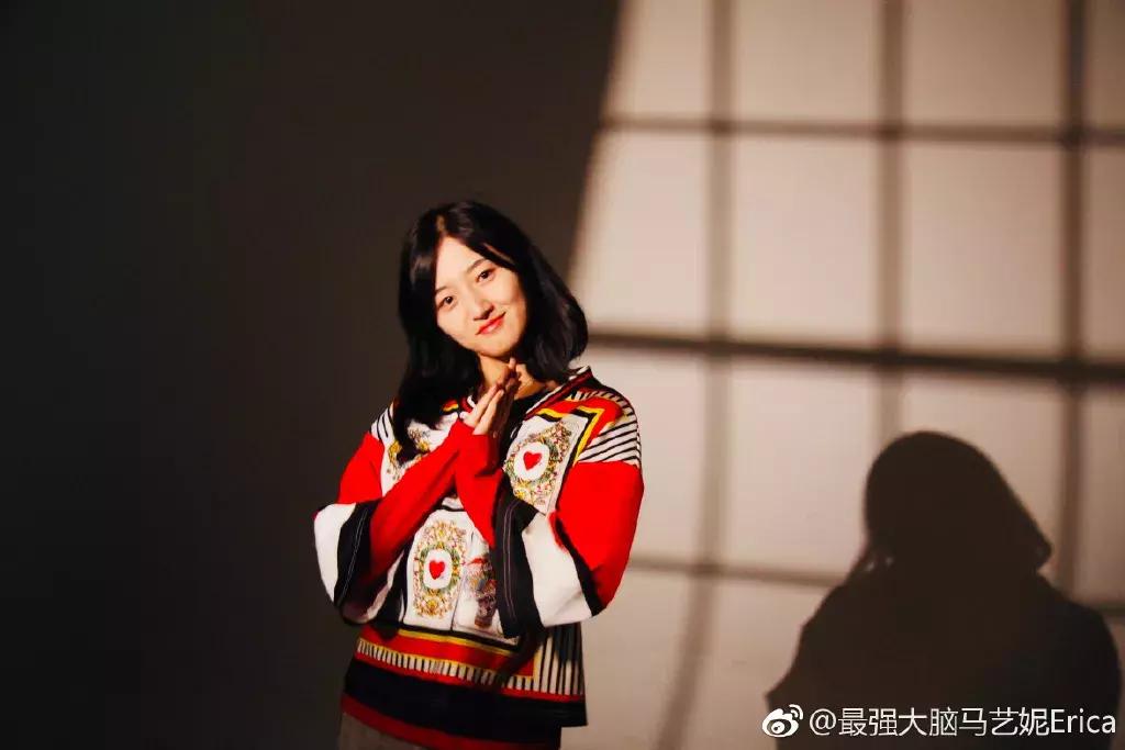 毁三观！约3P，威胁同学，学历造假，网红学霸真会玩……