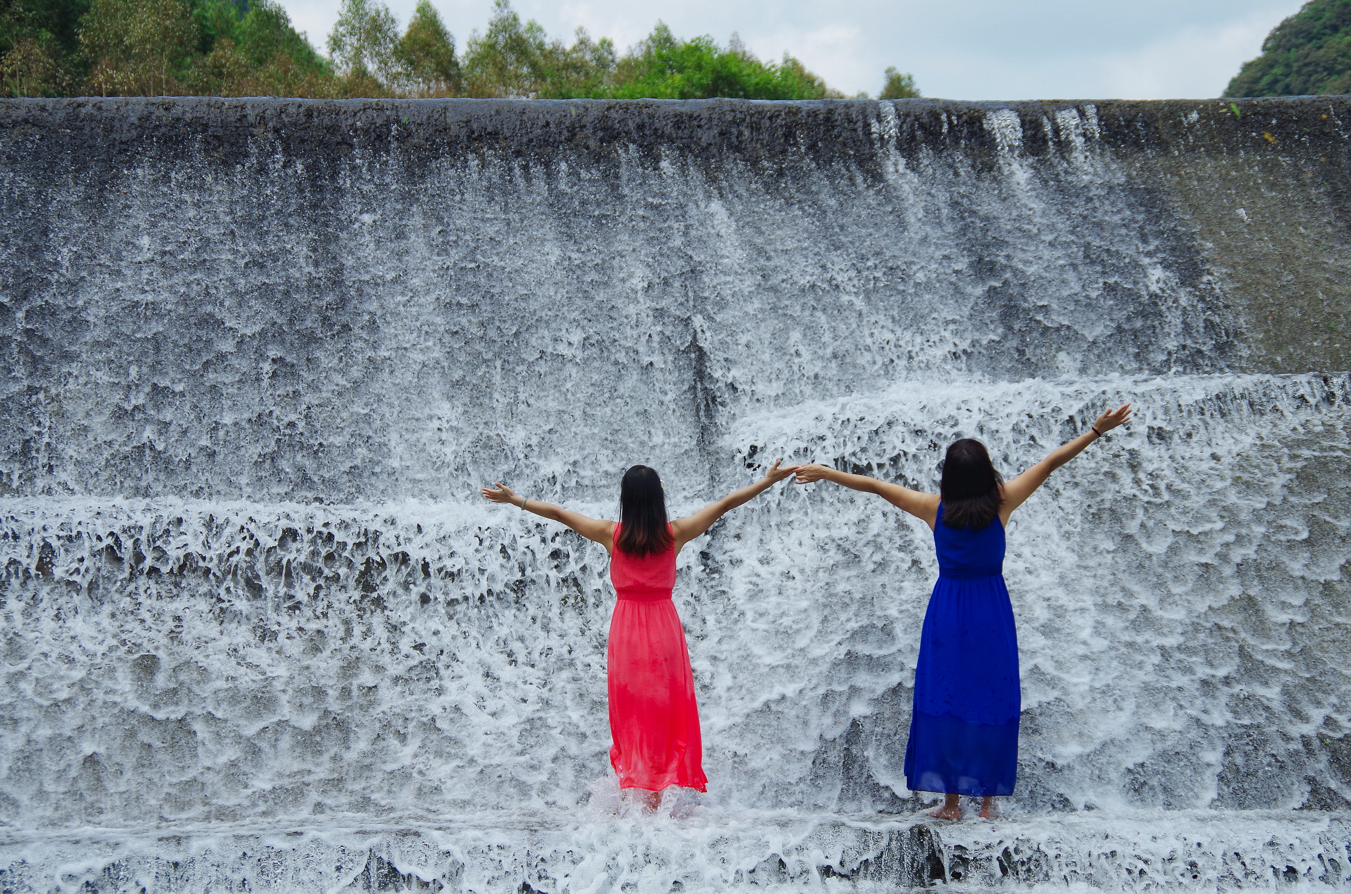 柳州鹿鸣山小七孔,柳州自驾小七孔旅游攻略