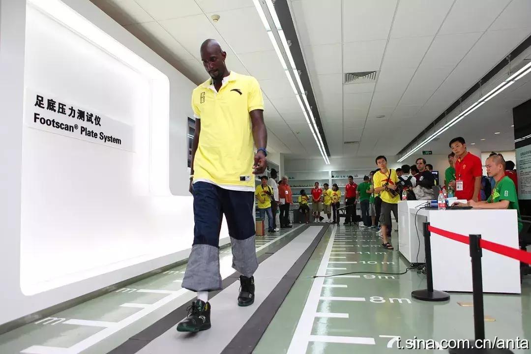 安踏股价为何下跌,安踏为何总被沽空机构盯上