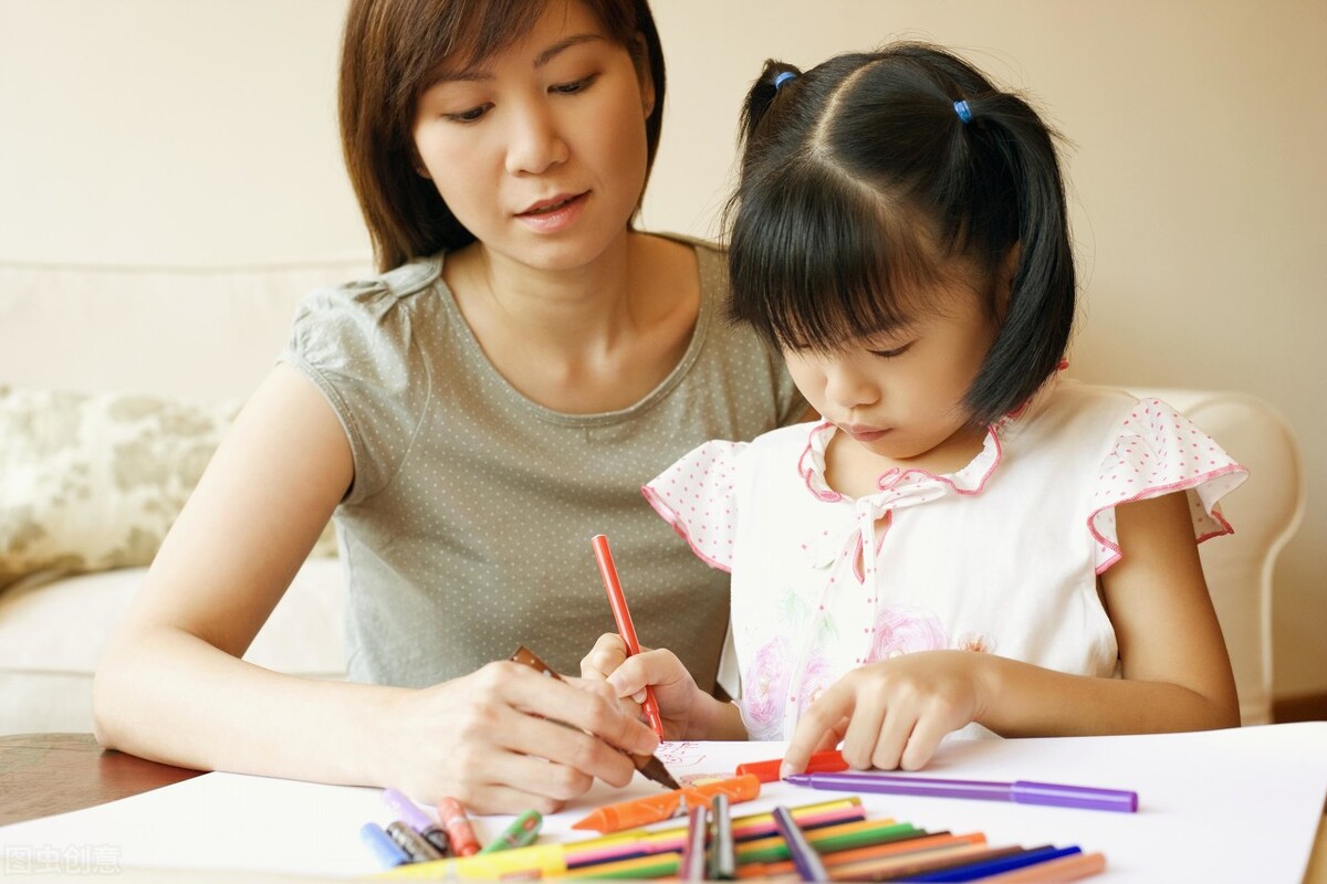 女生做了近视手术应该吃些什么,儿童近视一千五百度可以做手术吗