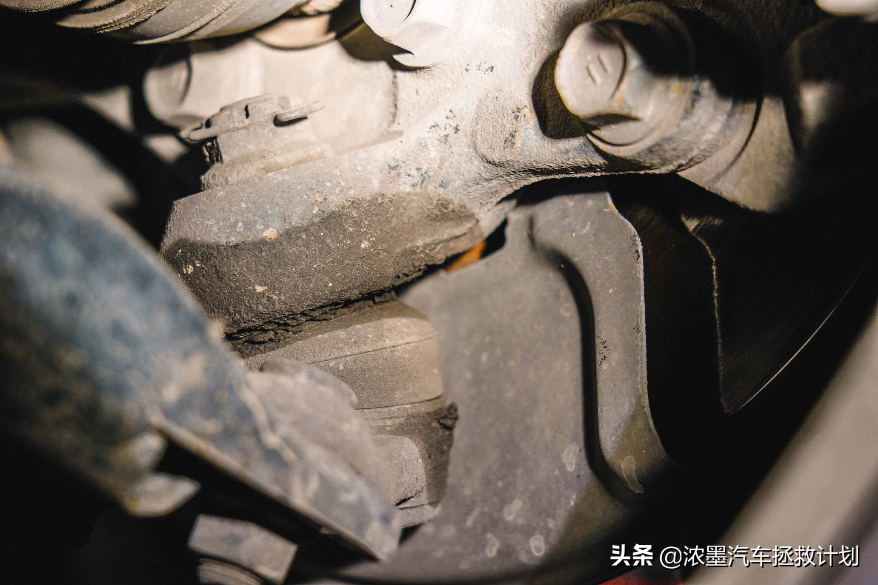 一代经典丰田普瑞维亚,丰田普瑞维亚依然经典