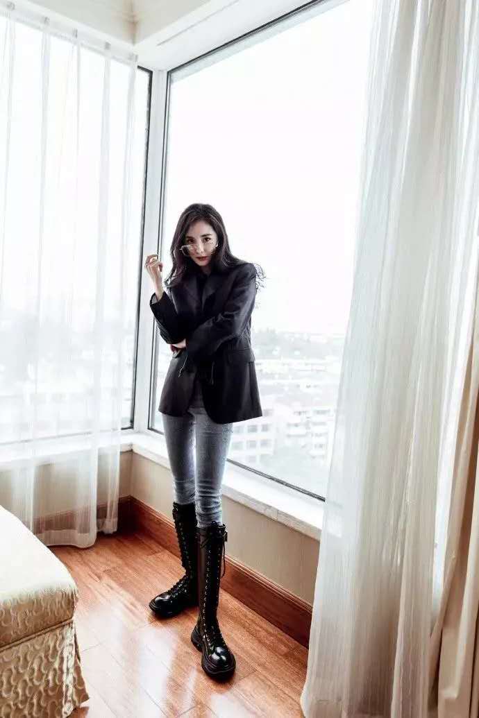 今年杨幂穿搭,杨幂同款冬天穿法