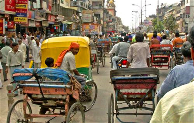 印度中产阶层一月多少卢比,印度中产阶级收入标准