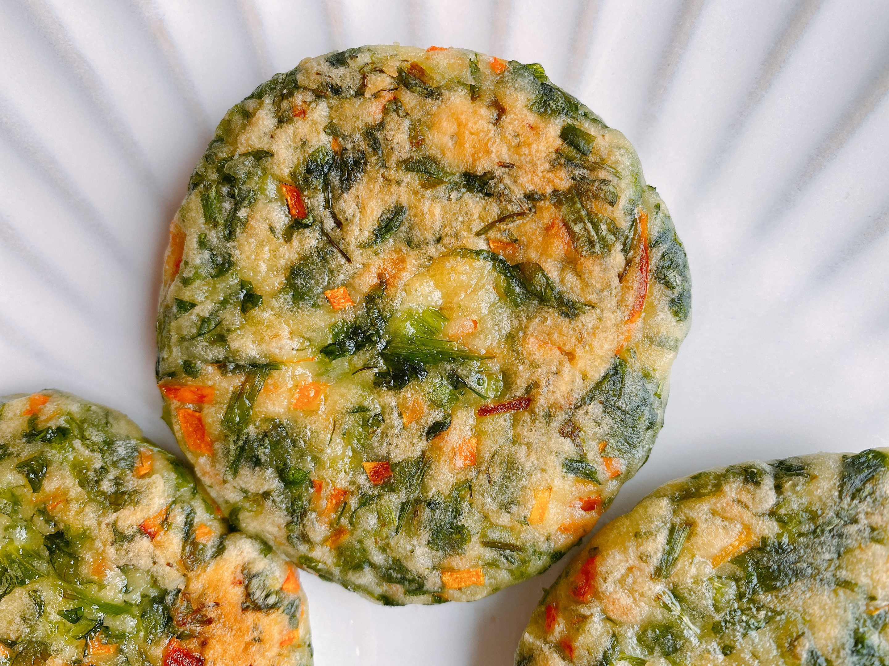 清明节要吃青团,清明节除了吃青团还要吃什么