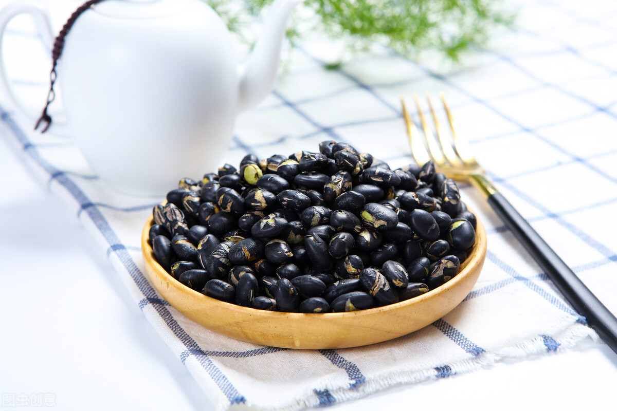 天生头发少的人如何增多头发,目前头发稀少最好解决方法