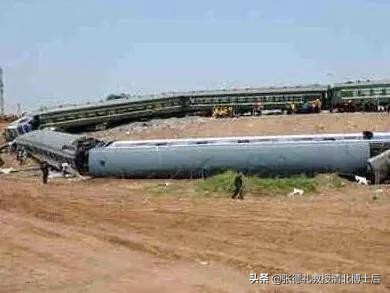 中国铁路再次脱轨，最安全的铁路三个月四次出轨原因何在,转载