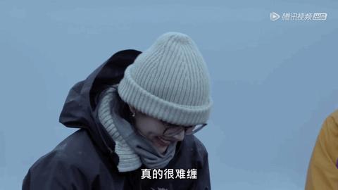 疯了，她的平胸才是顶级性感