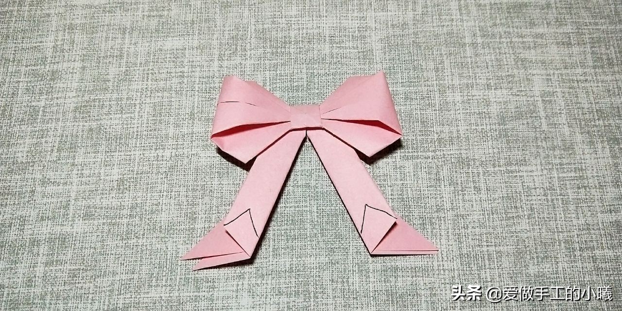 蝴蝶结折纸怎样贴在贺卡上好看,折纸简单又漂亮的蝴蝶结收纳盒