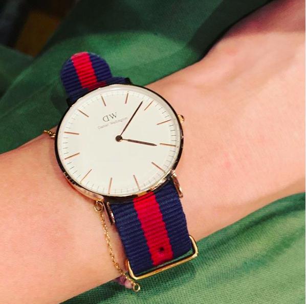 新出的dw手表价格变化,美到炸天的dw新款钢带手表