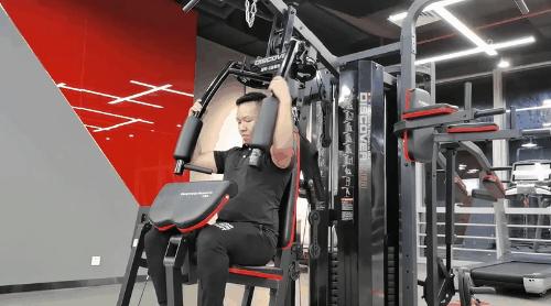 健身房健身器材训练全套,健身房肌肉训练器材视频