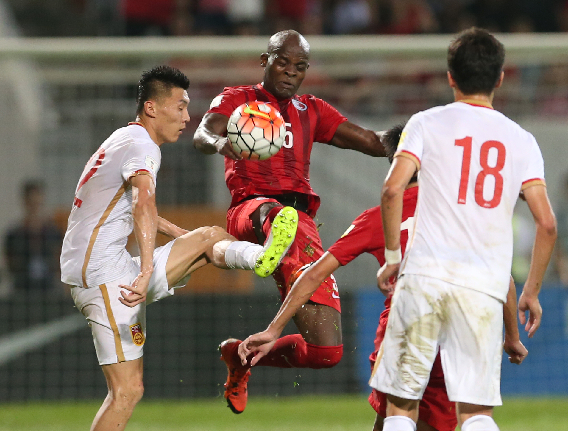 中国香港足球实力分析,香港足球和大陆足球有关系吗