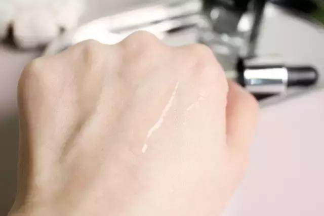 10年护肤心得，自用8款精华/肌底液深度测评，每款各有千秋附价格