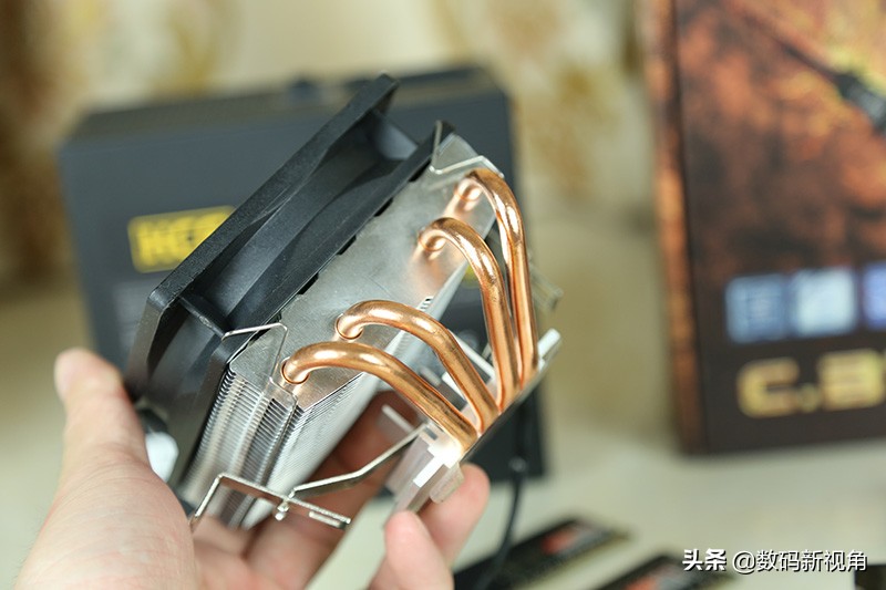 大牛拉小车的三轮摩托,大牛拉汽车视频