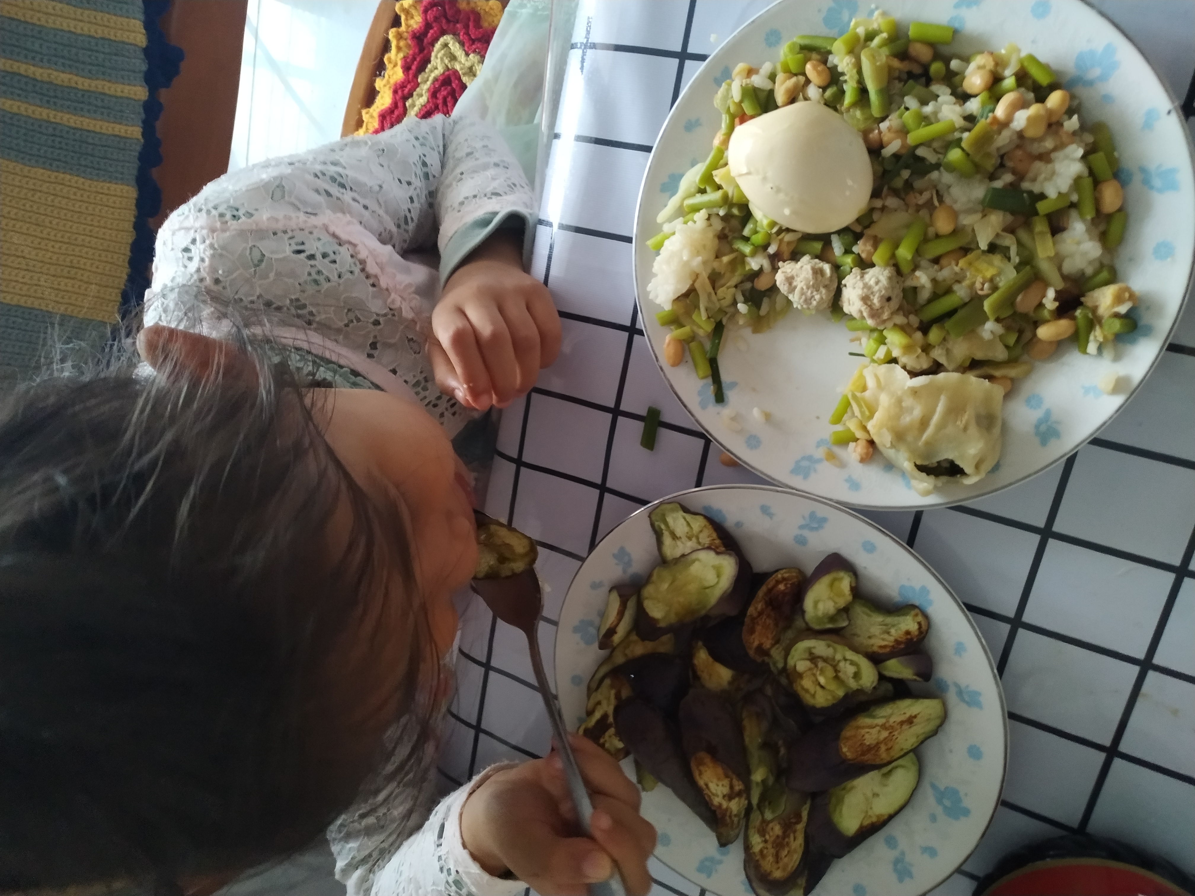 吃这三种食物牛皮癣好得快,吃蛋白质高的食物长癣是什么原因