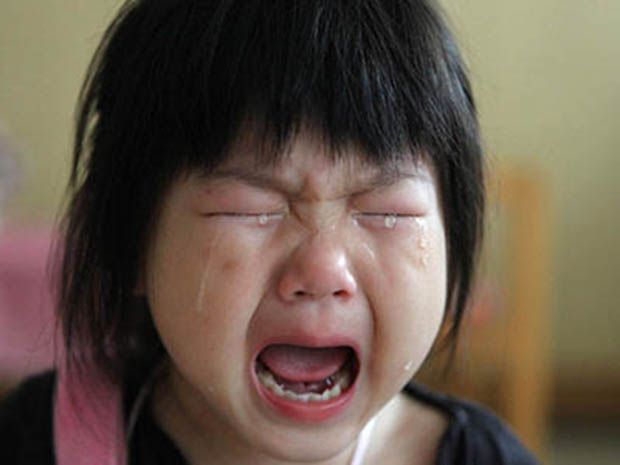 李玫瑾教授孩子哭闹不沟通,李玫瑾教授育儿孩子撒泼闹情绪