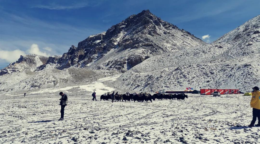 珠峰的感人故事,中国移动5g登顶珠峰对我们的影响