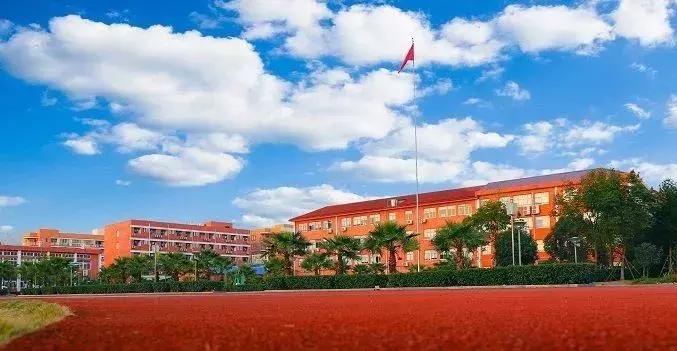 临海学海高中部本科率,临海学海中学高考