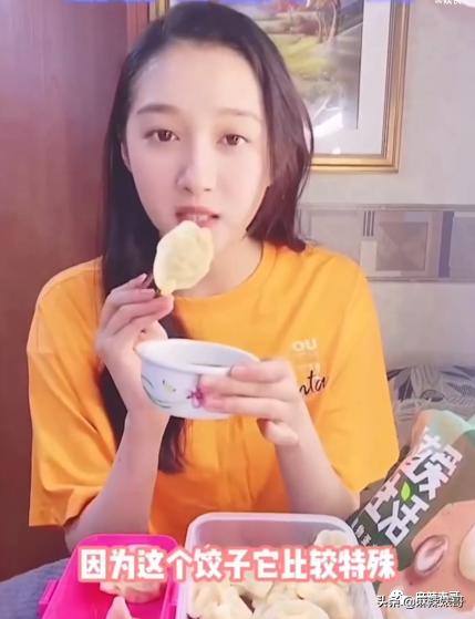 关晓彤假装吃植物肉澄清视频,关晓彤为人造肉宣传翻车