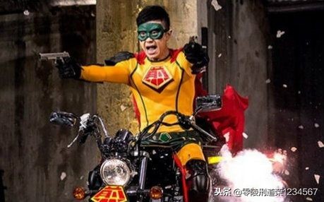 周星驰致敬永远的喜剧之王,周星驰成为喜剧之王的事迹