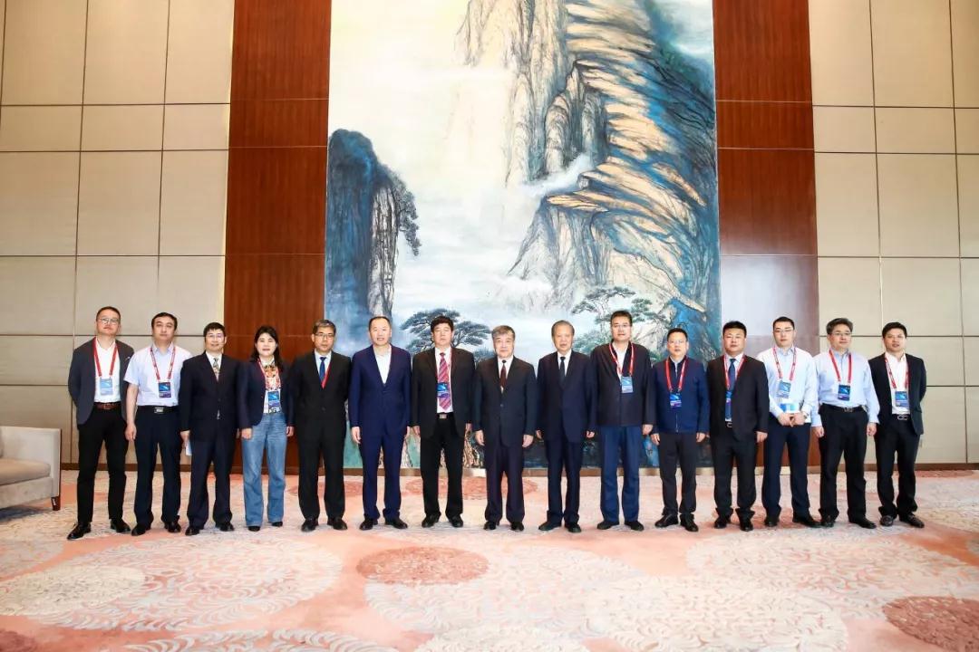 荣誉时刻感言,荣誉时刻我们一起见证