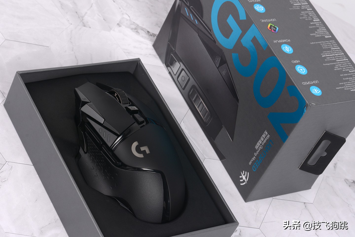 罗技g502lightspeed无线鼠标,打csgo鼠标dpi多少合适罗技g502