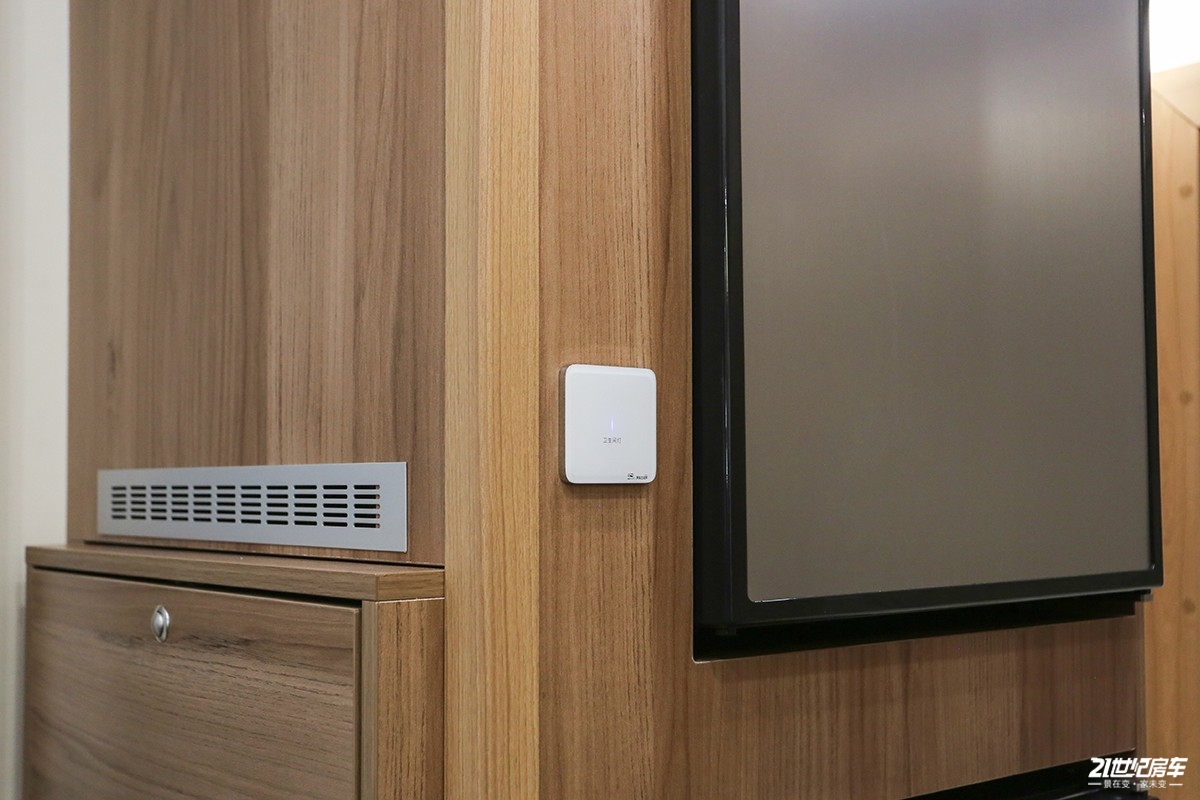 了解上汽大通maxusv90最新动态,上汽大通maxusv902023款2.0t短轴低顶