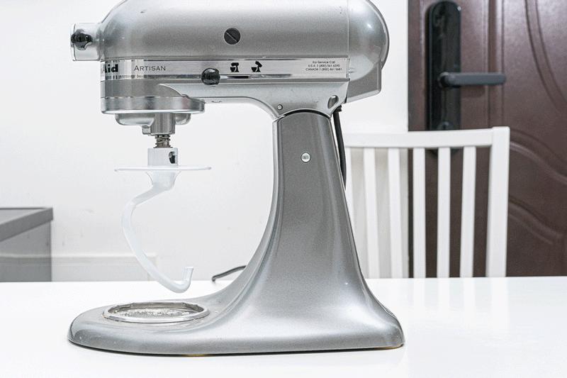 做烘焙要面包机好还是厨师机好,面包和面机和打蛋机区别推荐